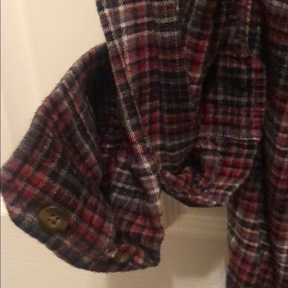 Boyfriend Flannel - Picture 3 of 4